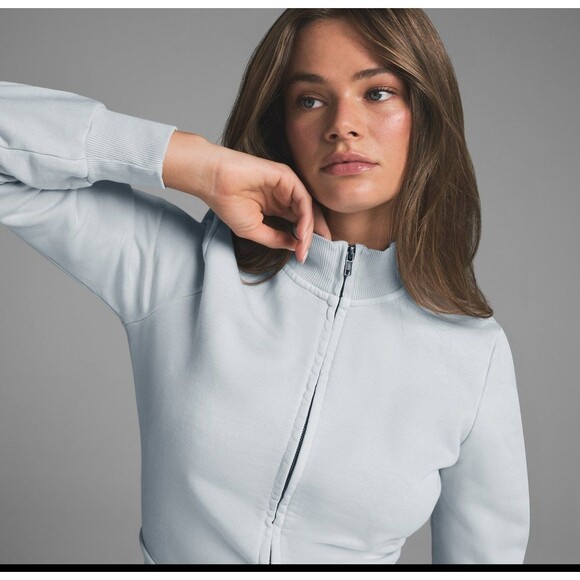 Skims Boyfriend Fleece Track Jacket in Zen Blue, Small - Picture 4 of 8